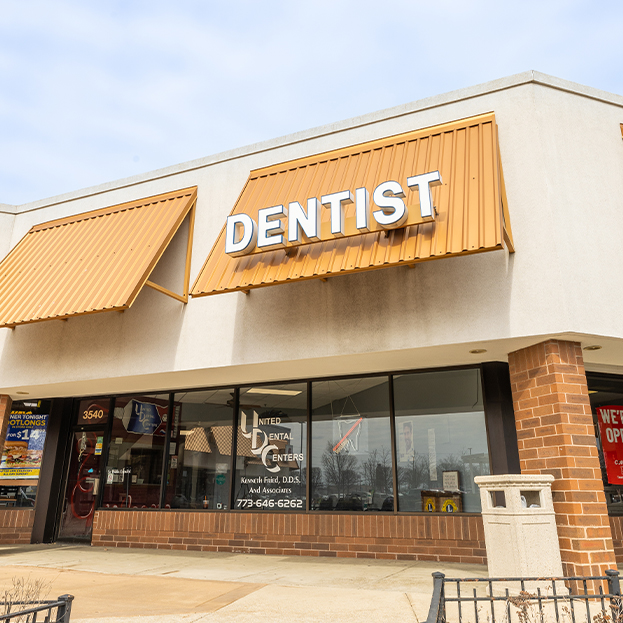 Outside view of United Dental Centers of Chicago building