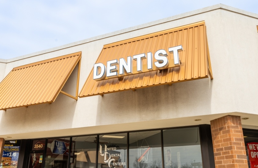 Outside view of United Dental Centers of Chicago building